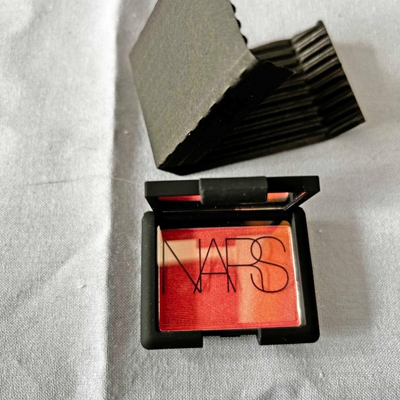 6 MAKEUP PRODUCTS, MAC, ESTEE LAUDER, NARS, LANCOME, NEVER USED, NO DAMAGE - Picture 13 of 13